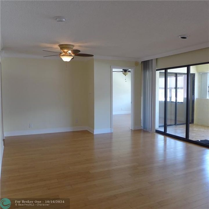 For Rent: $3,750 (2 beds, 2 baths, 1029 Square Feet)