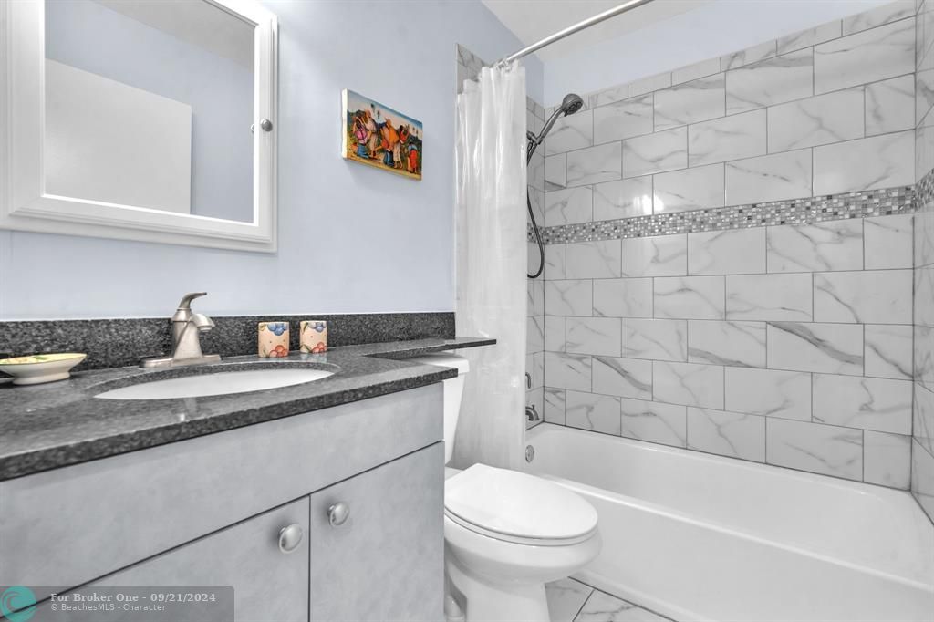 For Sale: $449,500 (3 beds, 2 baths, 1420 Square Feet)