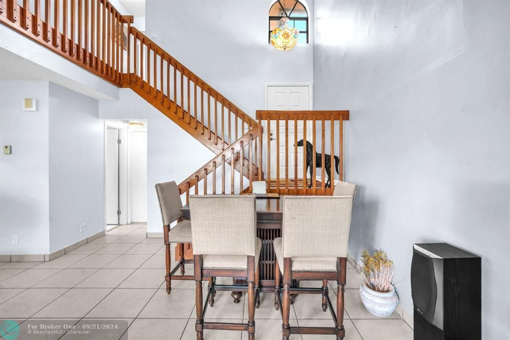 For Sale: $449,500 (3 beds, 2 baths, 1420 Square Feet)