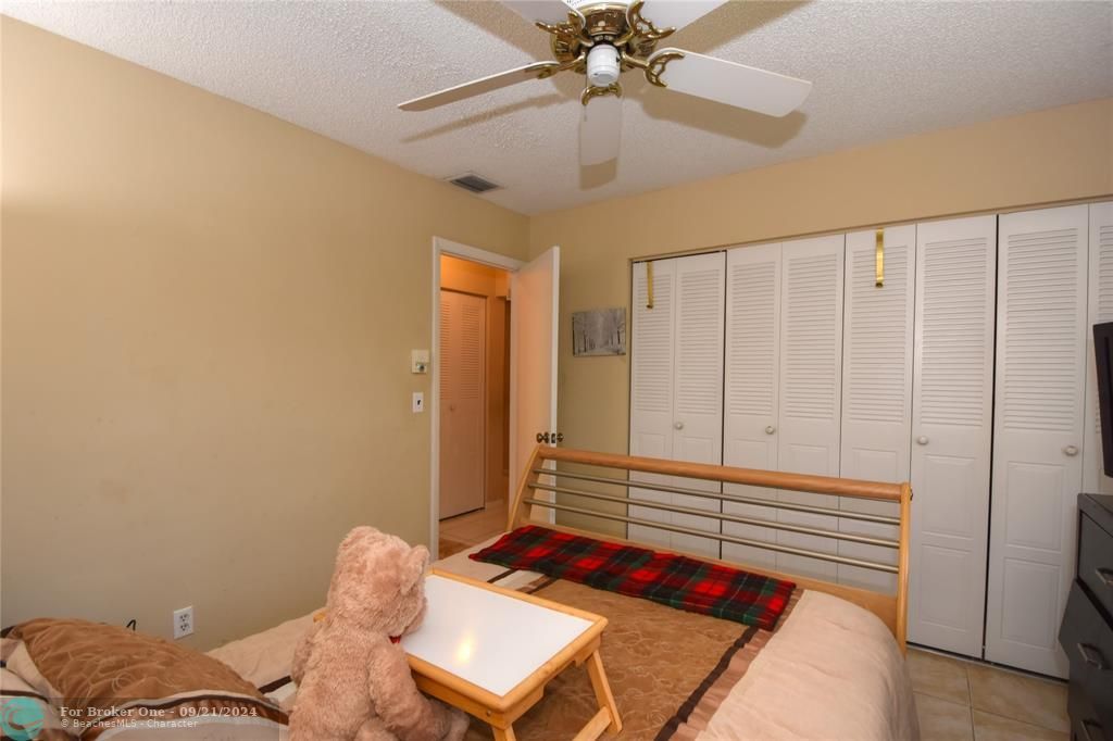 For Sale: $364,000 (2 beds, 2 baths, 1470 Square Feet)