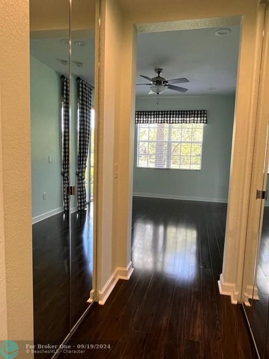 For Rent: $4,500 (3 beds, 2 baths, 1401 Square Feet)