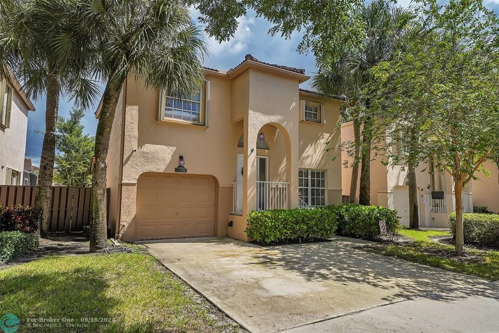 For Sale: $497,000 (3 beds, 2 baths, 1484 Square Feet)