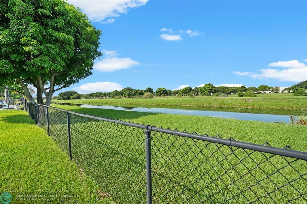 For Sale: $835,000 (4 beds, 2 baths, 2547 Square Feet)