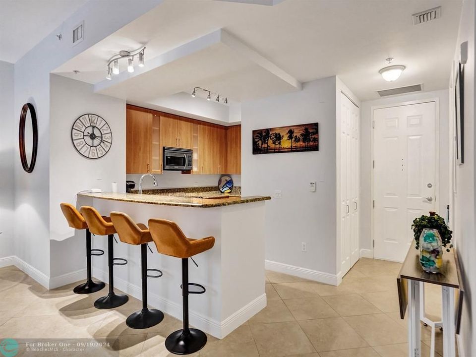 For Sale: $549,000 (2 beds, 2 baths, 1525 Square Feet)