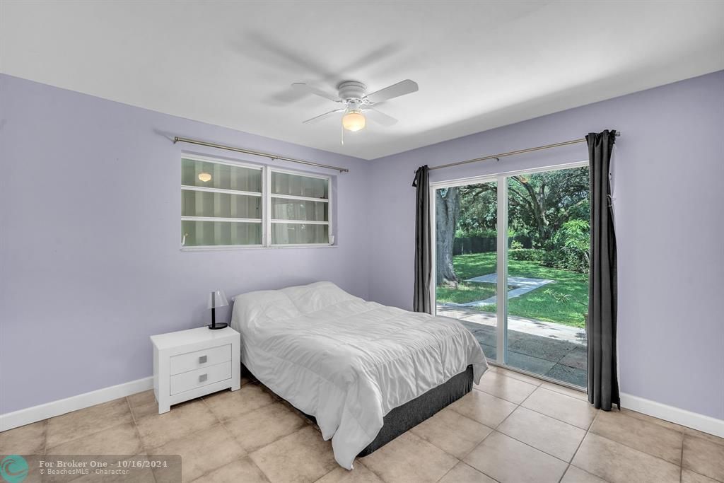 For Sale: $1,200,000 (4 beds, 2 baths, 2121 Square Feet)