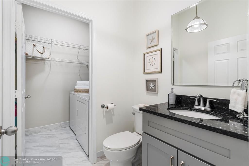 Active With Contract: $489,000 (3 beds, 2 baths, 1635 Square Feet)