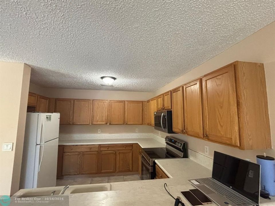 For Rent: $3,400 (4 beds, 4 baths, 1790 Square Feet)