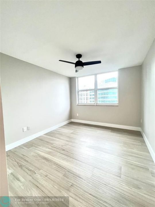 For Rent: $5,500 (3 beds, 2 baths, 1469 Square Feet)