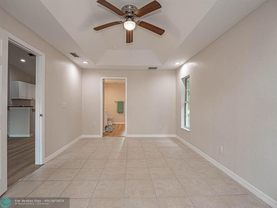 For Rent: $2,499 (3 beds, 2 baths, 1458 Square Feet)