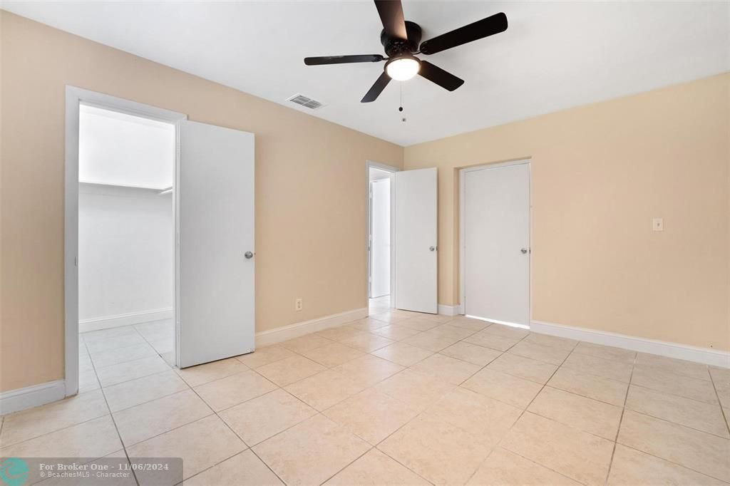 Recently Sold: $2,225,000 (3 beds, 2 baths, 2178 Square Feet)