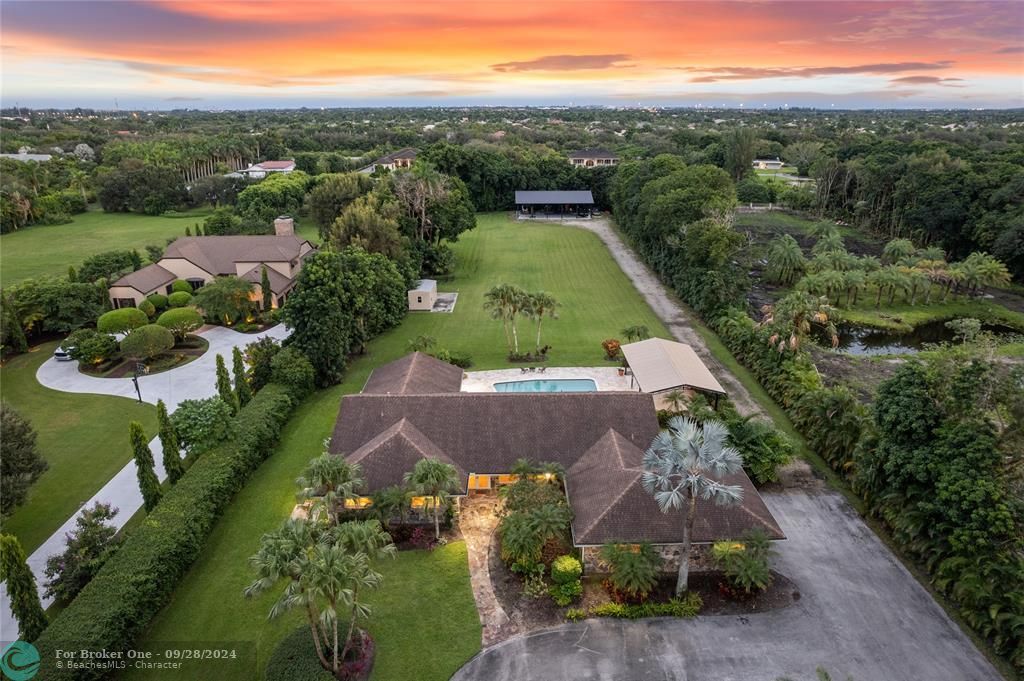 For Sale: $2,974,900 (5 beds, 2 baths, 3765 Square Feet)