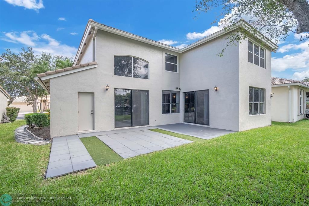 Active With Contract: $710,000 (4 beds, 3 baths, 2534 Square Feet)