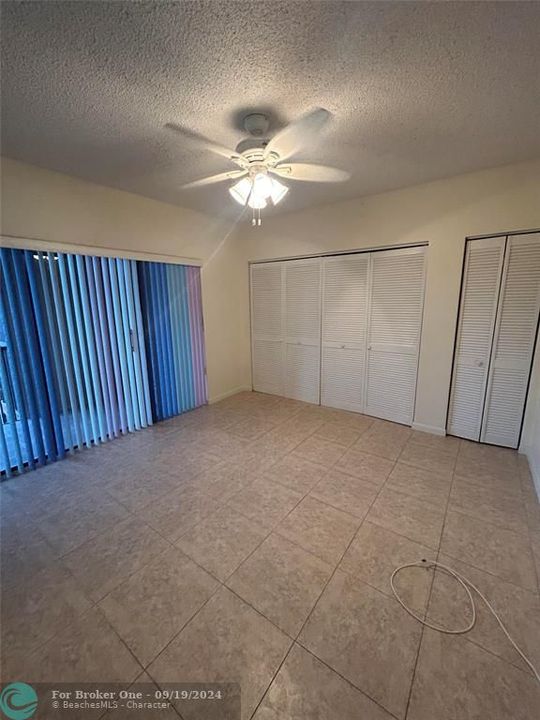 For Rent: $2,300 (2 beds, 2 baths, 1000 Square Feet)