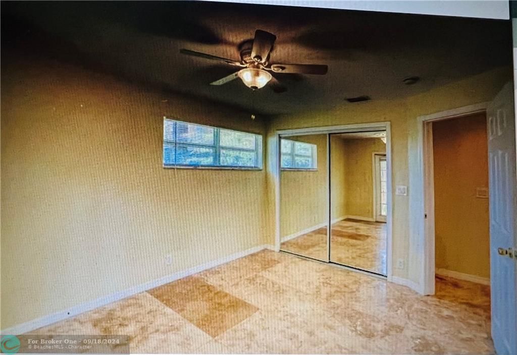 For Rent: $1,875 (1 beds, 1 baths, 455 Square Feet)