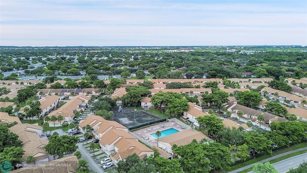 For Sale: $255,000 (3 beds, 2 baths, 1780 Square Feet)