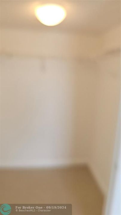 Active With Contract: $2,100 (2 beds, 2 baths, 1124 Square Feet)