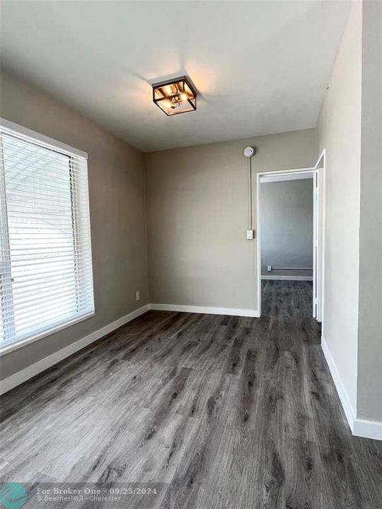 For Rent: $2,700 (2 beds, 2 baths, 980 Square Feet)