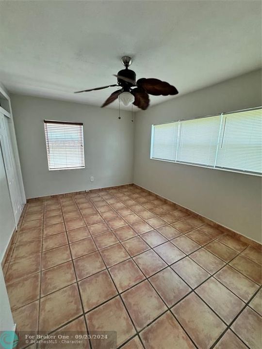 Active With Contract: $2,800 (3 beds, 2 baths, 1438 Square Feet)