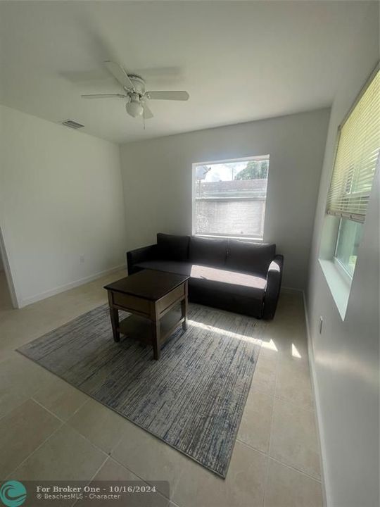 For Rent: $1,950 (2 beds, 1 baths, 0 Square Feet)