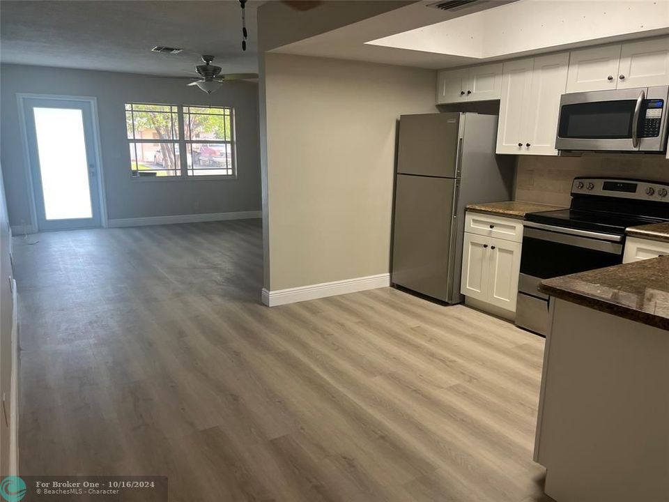 For Sale: $2,600 (2 beds, 2 baths, 0 Square Feet)