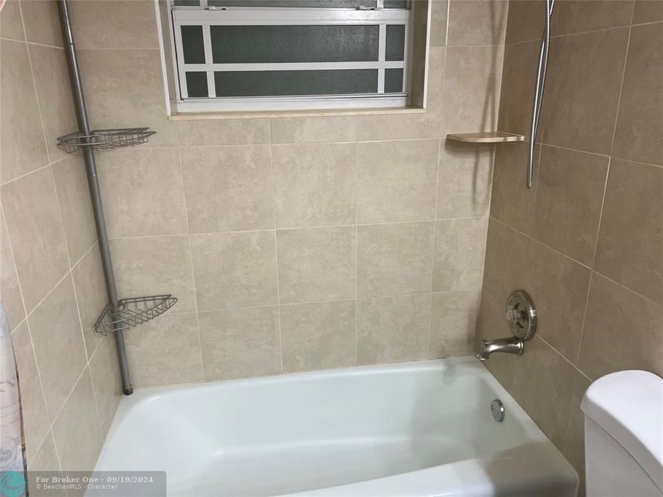 For Sale: $2,300 (2 beds, 1 baths, 0 Square Feet)