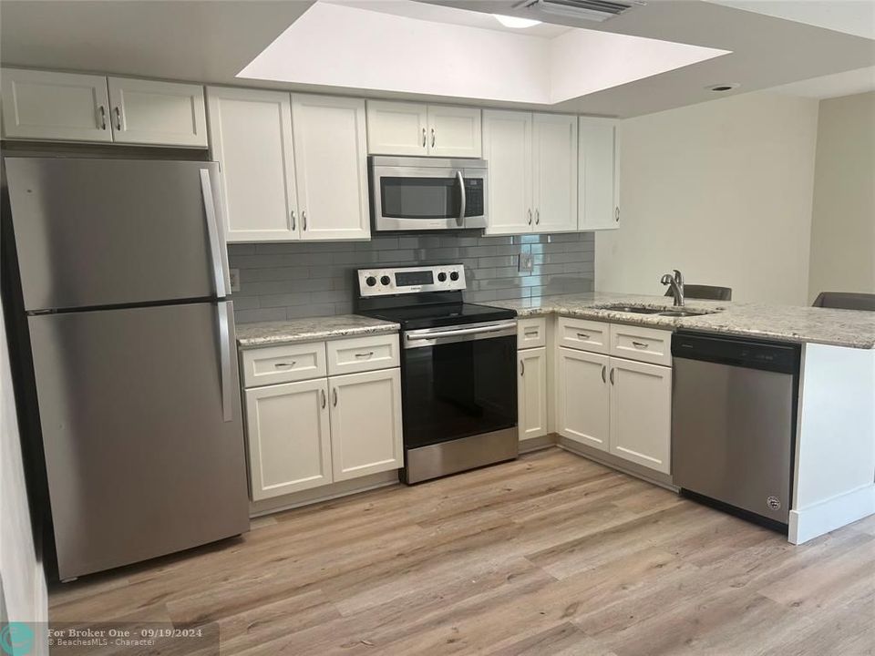 For Sale: $2,300 (2 beds, 1 baths, 0 Square Feet)