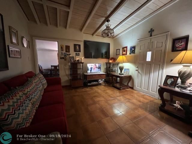 En Venta: $539,888 (3 camas, 2 baños, 1458 Pies cuadrados)