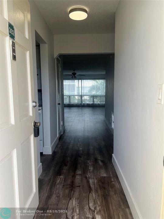 For Rent: $2,300 (2 beds, 1 baths, 1425 Square Feet)