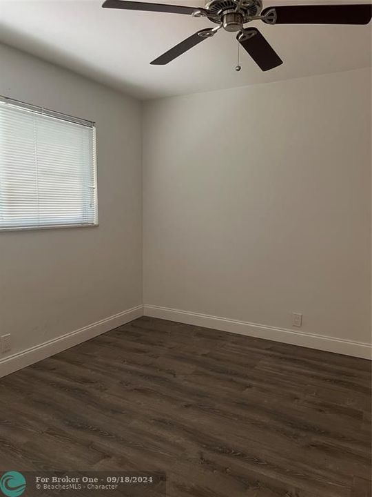 For Rent: $2,300 (2 beds, 1 baths, 1425 Square Feet)