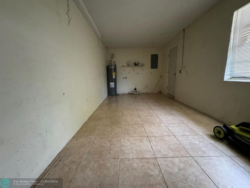 En Venta: $2,795 (3 camas, 2 baños, 1195 Pies cuadrados)