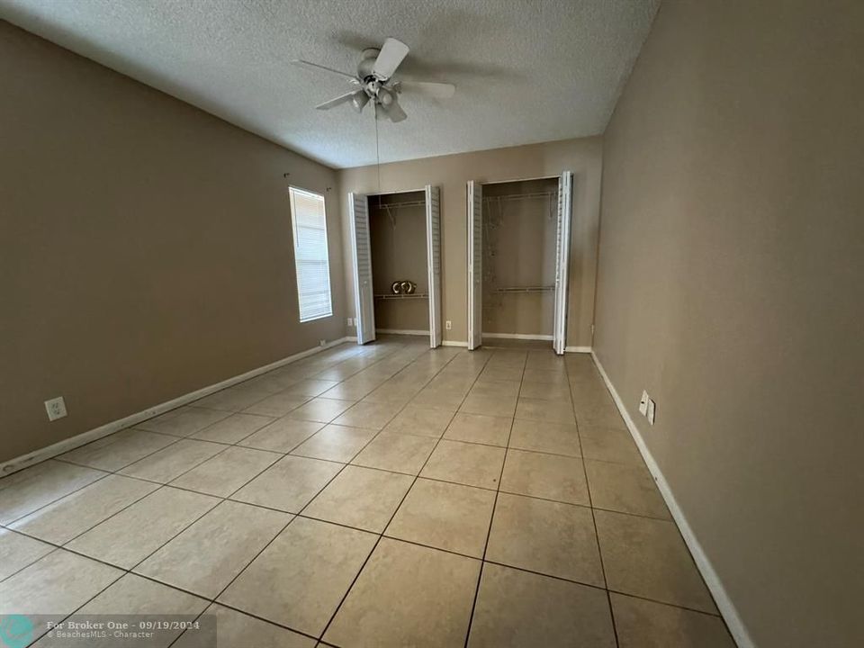 For Sale: $2,795 (3 beds, 2 baths, 1195 Square Feet)