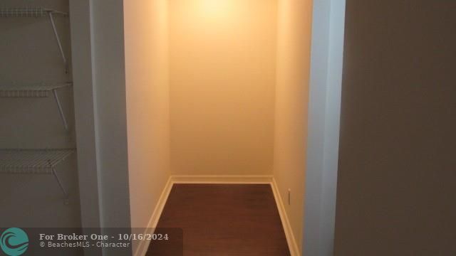 For Sale: $174,000 (2 beds, 2 baths, 1350 Square Feet)