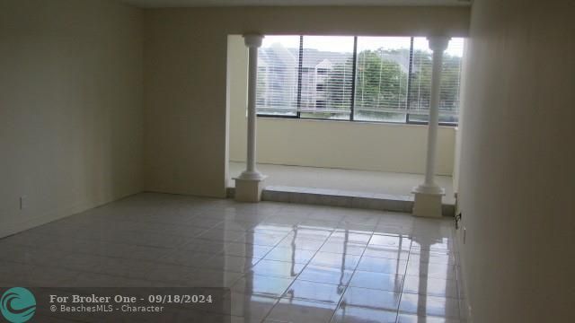 En Venta: $174,000 (2 camas, 2 baños, 1350 Pies cuadrados)