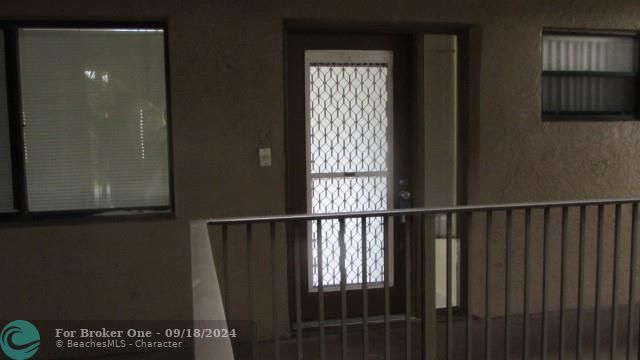 En Venta: $174,000 (2 camas, 2 baños, 1350 Pies cuadrados)