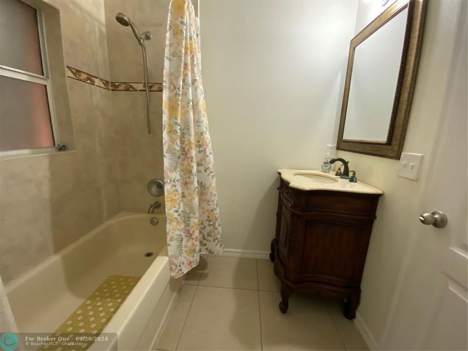 For Sale: $549,900 (3 beds, 2 baths, 1746 Square Feet)