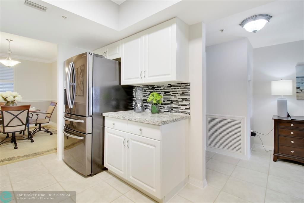 For Sale: $787,000 (2 beds, 2 baths, 1675 Square Feet)