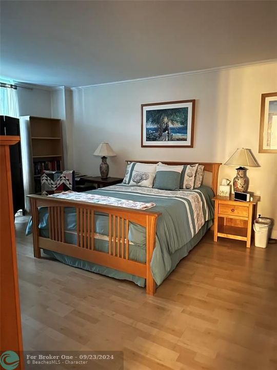 For Rent: $2,250 (1 beds, 1 baths, 1138 Square Feet)