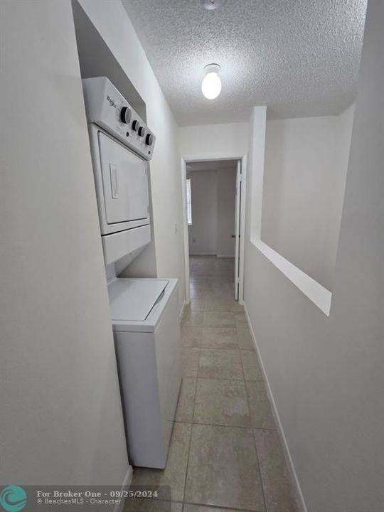 For Rent: $2,100 (2 beds, 2 baths, 1120 Square Feet)