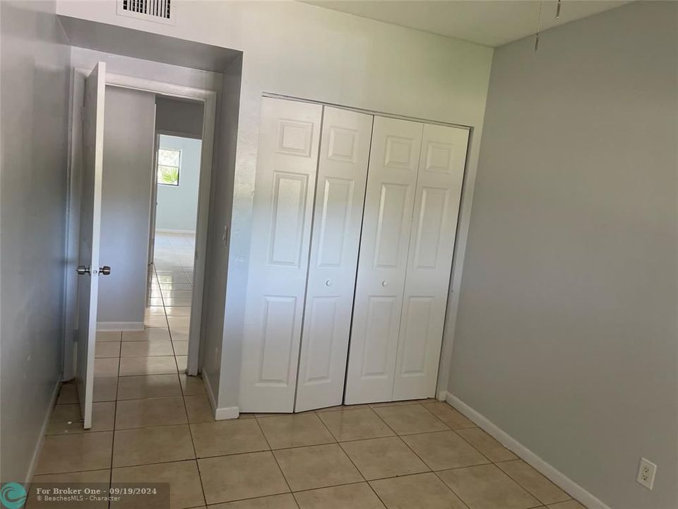 For Rent: $2,700 (3 beds, 2 baths, 1512 Square Feet)