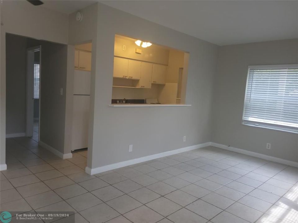 For Rent: $1,700 (1 beds, 1 baths, 0 Square Feet)