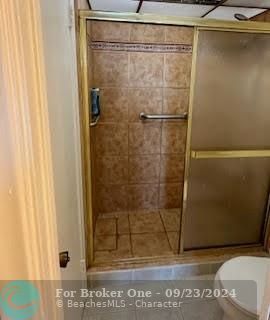 For Rent: $1,950 (1 beds, 1 baths, 850 Square Feet)