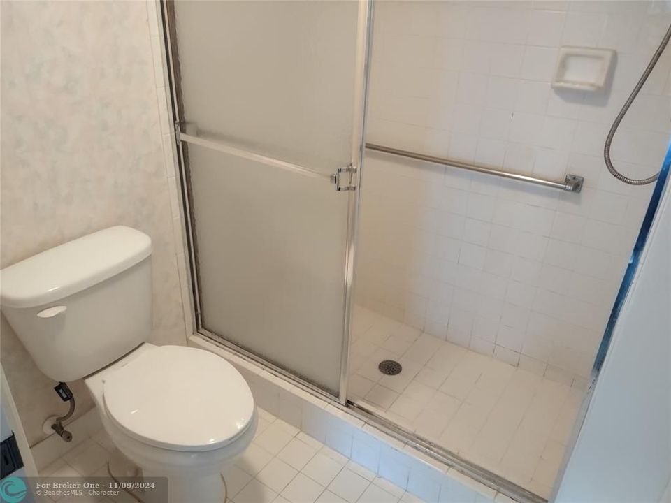 For Sale: $175,000 (2 beds, 2 baths, 1215 Square Feet)