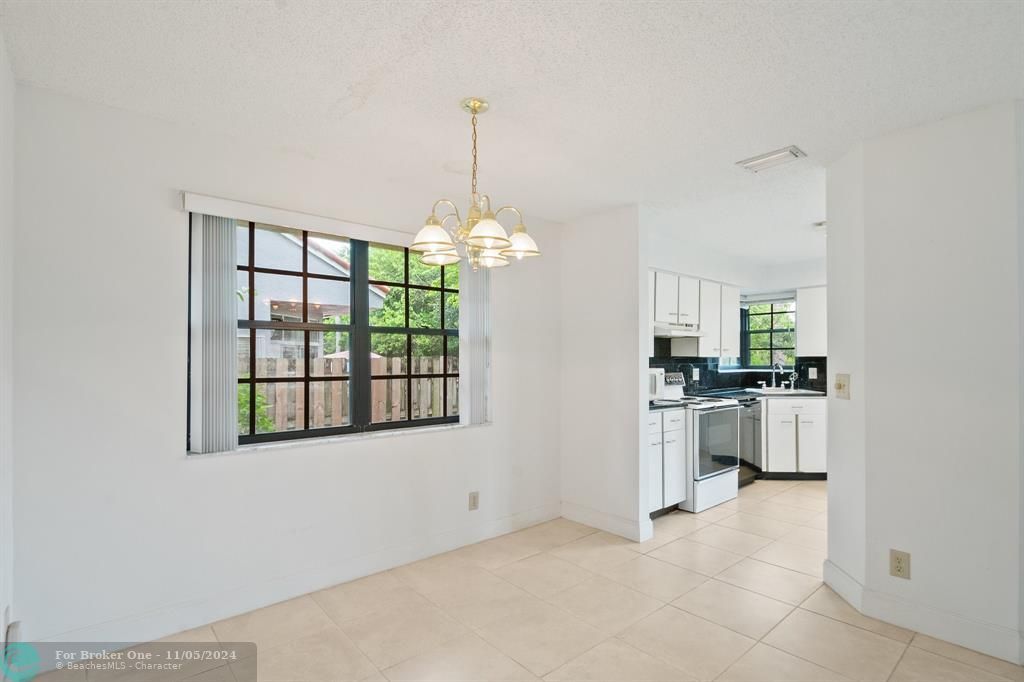 For Sale: $457,900 (3 beds, 2 baths, 1355 Square Feet)