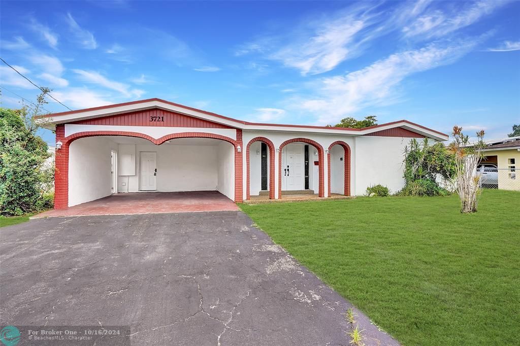 For Sale: $499,000 (4 beds, 2 baths, 1880 Square Feet)