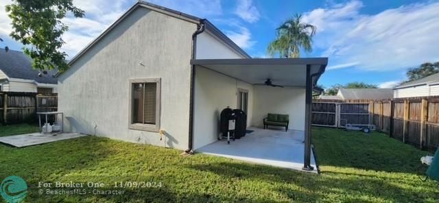 Vendido Recientemente: $499,900 (2 camas, 2 baños, 1064 Pies cuadrados)