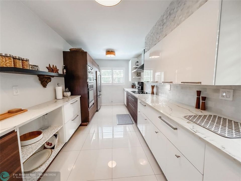 For Sale: $849,500 (2 beds, 2 baths, 1888 Square Feet)