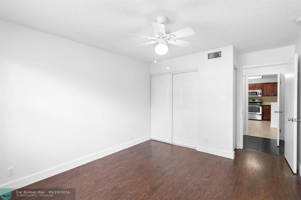 For Rent: $2,100 (2 beds, 2 baths, 1114 Square Feet)