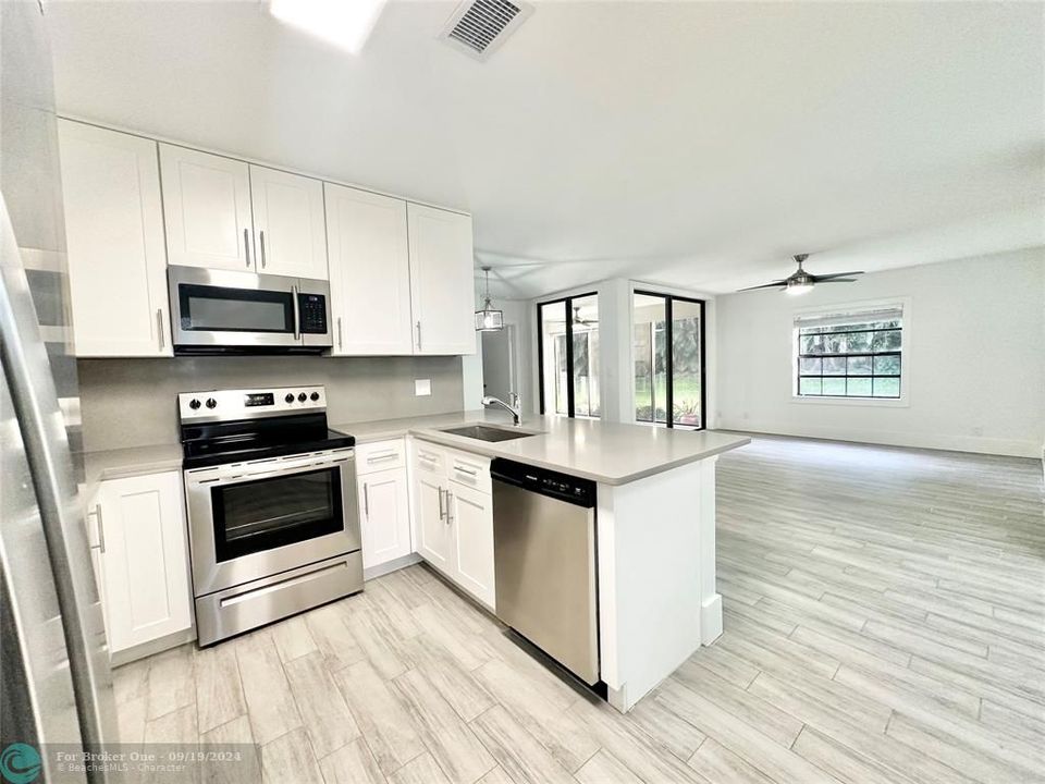 For Rent: $2,850 (3 beds, 2 baths, 1282 Square Feet)