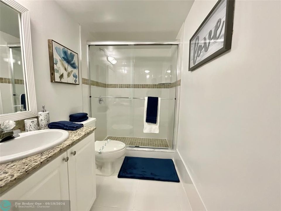 For Rent: $2,563 (2 beds, 2 baths, 1163 Square Feet)