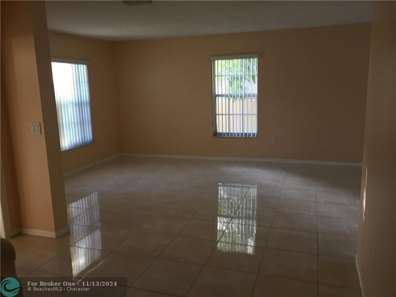 Active With Contract: $3,200 (4 beds, 2 baths, 2167 Square Feet)